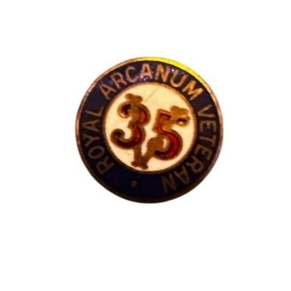 Vintage Royal Arcanum 35-Year Veteran Pin – Fraternal Organization Collectible - Picture 1 of 2